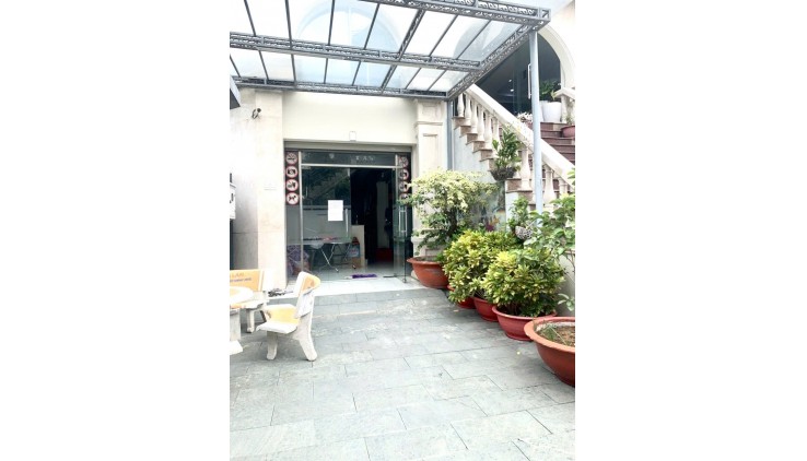 CHỈ 25,7 TỶ SỎ HỮU CHDV 8 TẦNG 260 M2 KHU VỰC PHAN HUY ÍCH, EMART , THU NHẬP KHỦNG ~150TR/THÁNG, 24 PHÒNG ĐANG CHO THUÊ , HẺM XE HƠI, CÓ THANG MÁY.